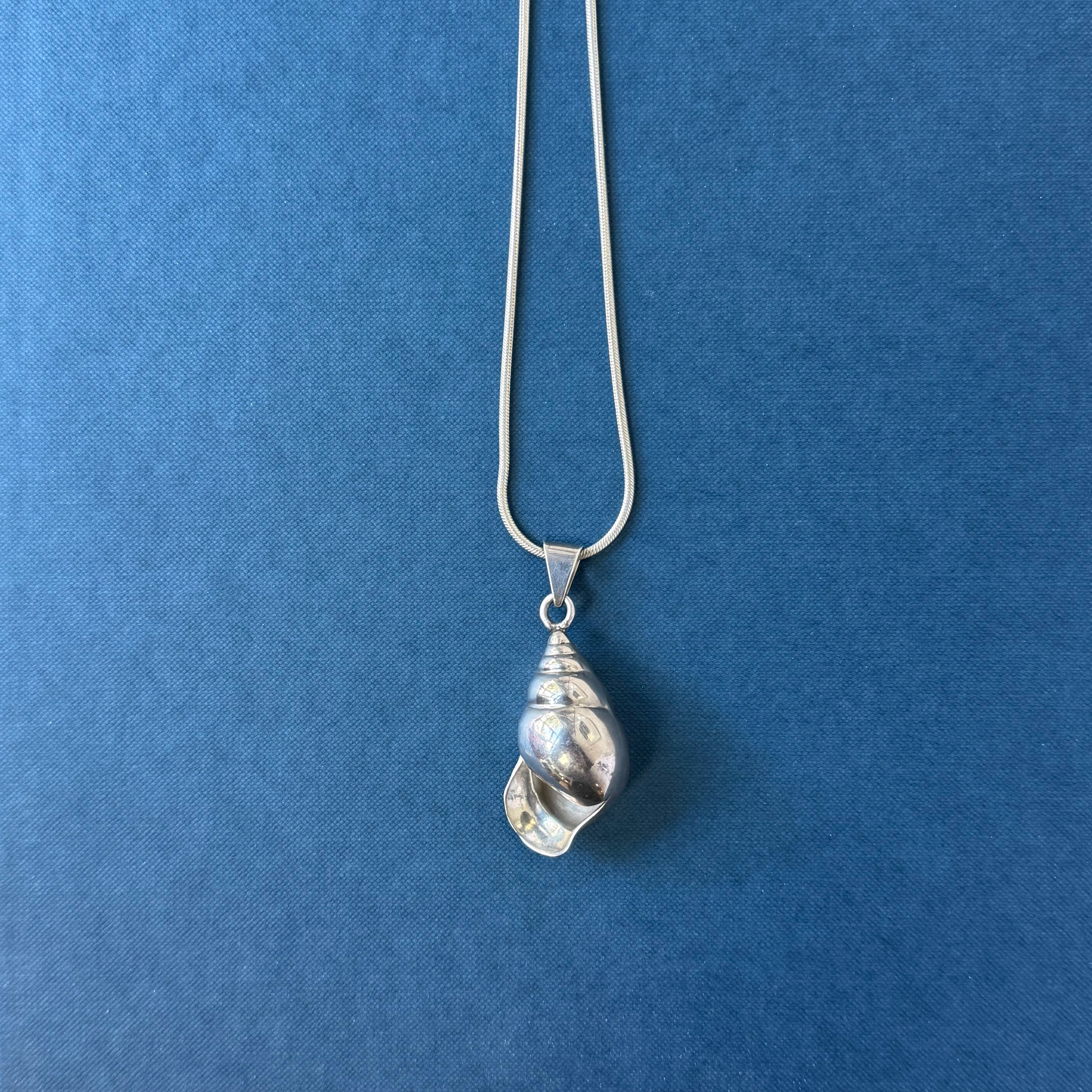 Vintage Sterling Silver Seashell Pendant