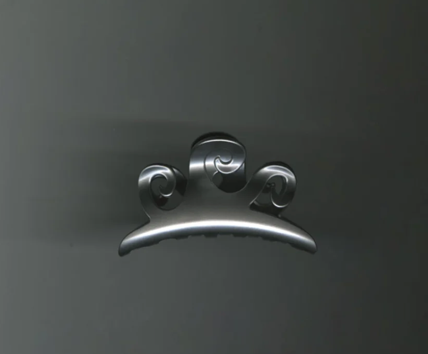 River Claw Clip